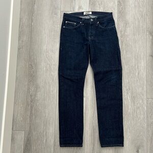 Naked and Famous / Denim / Weird Guy / Indigo Selvedge / Size: 30